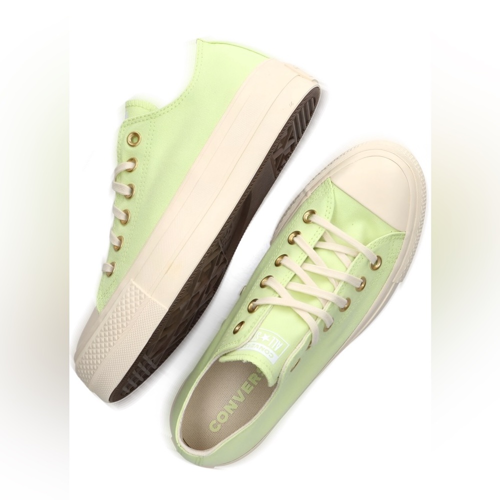 Converse Unisex Chuck Taylor All Star Lift Platform Low Top in Citron Size 7 - Picture 7 of 8